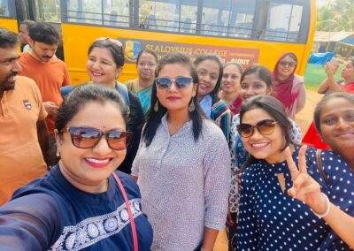 Teaching staff go on a day’s picnic