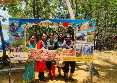 Teaching staff go on a day’s picnic