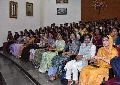 IT students celebrate traditional day