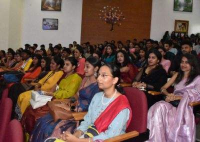 IT students celebrate traditional day