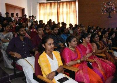 IT students celebrate traditional day