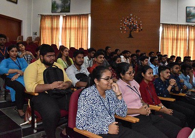 Placement cell holds lecture on public speaking skills