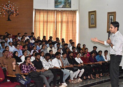 Placement cell holds lecture on public speaking skills