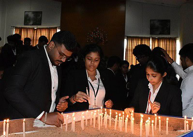 Prayer service held for outgoing MBA students